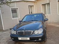 Mercedes-Benz C 200 2001 года за 3 000 000 тг. в Шымкент