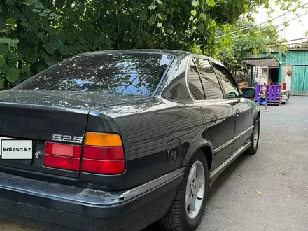 BMW 525 1993 года за 2 000 000 тг. в Алматы – фото 7