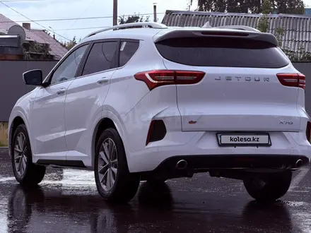 Jetour X70 2024 года за 7 000 000 тг. в Петропавловск – фото 4