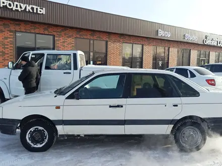 Volkswagen Passat 1993 года за 750 000 тг. в Астана – фото 5