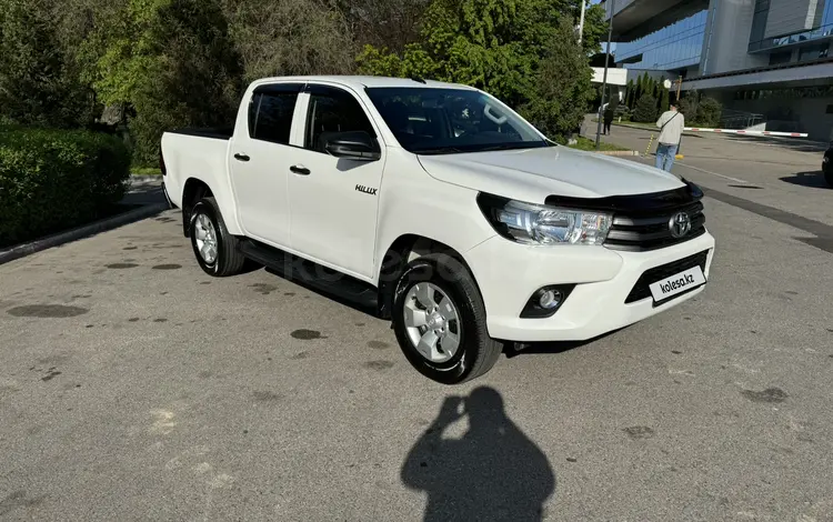 Toyota Hilux 2018 года за 14 700 000 тг. в Алматы