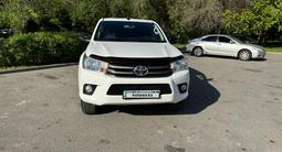 Toyota Hilux 2018 года за 14 700 000 тг. в Алматы – фото 2