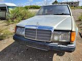 Mercedes-Benz E 230 1988 года за 200 000 тг. в Костанай