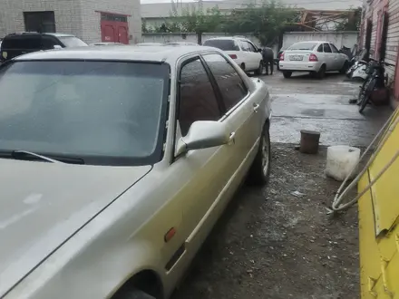 Honda Legend 1993 года за 950 000 тг. в Семей – фото 3