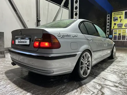 BMW 330 2001 года за 2 600 000 тг. в Алматы – фото 7