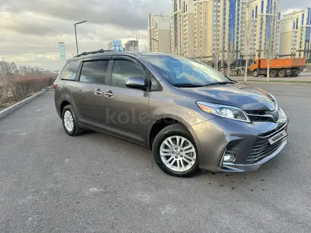 Toyota Sienna 2016 года за 14 500 000 тг. в Астана – фото 27