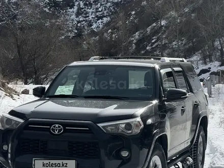 Toyota 4Runner 2022 года за 22 900 000 тг. в Алматы – фото 2