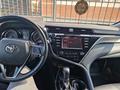 Toyota Camry 2021 года за 15 500 000 тг. в Шымкент – фото 9