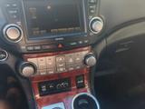 Toyota Highlander 2012 года за 11 200 000 тг. в Усть-Каменогорск – фото 3