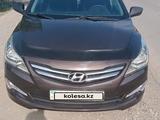 Hyundai Accent 2015 годаүшін4 700 000 тг. в Актобе – фото 2