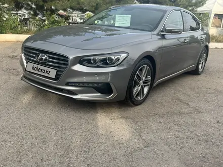 Hyundai Grandeur 2017 года за 9 950 000 тг. в Алматы – фото 11