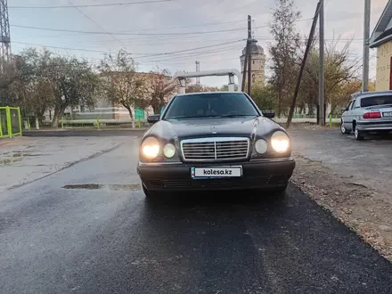 Mercedes-Benz E 230 1998 года за 2 000 000 тг. в Айтеке би – фото 6