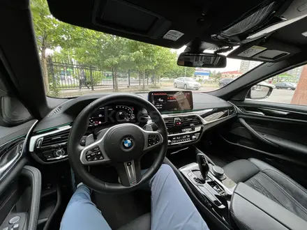 BMW 530 2022 года за 31 000 000 тг. в Шымкент – фото 7