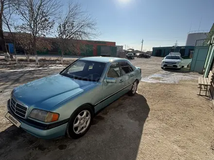 Mercedes-Benz C 200 1994 года за 1 600 000 тг. в Жанаозен – фото 3