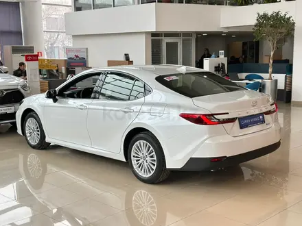 Toyota Camry Elegance eCVT 2025 года за 20 790 000 тг. в Алматы – фото 11
