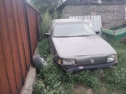 Volkswagen Passat 1990 года за 700 000 тг. в Боралдай