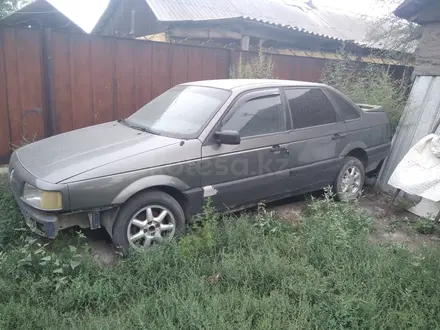 Volkswagen Passat 1990 года за 700 000 тг. в Боралдай – фото 2