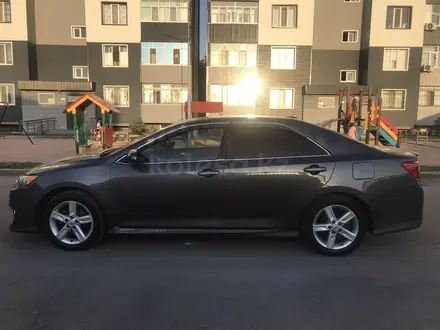 Toyota Camry 2014 года за 8 300 000 тг. в Тараз – фото 3