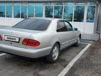 Mercedes-Benz E 230 1996 годаfor2 500 000 тг. в Тараз