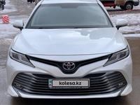 Toyota Camry 2018 года за 14 500 000 тг. в Астана