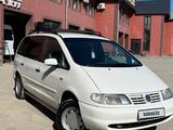 Volkswagen Sharan 1996 года за 2 000 000 тг. в Туркестан