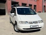 Volkswagen Sharan 1996 года за 2 000 000 тг. в Туркестан – фото 2