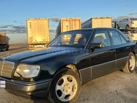 Mercedes-Benz E 280 1994 года за 3 200 000 тг. в Усть-Каменогорск – фото 8