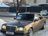 Mercedes-Benz E 260 1991 года за 2 500 000 тг. в Алматы