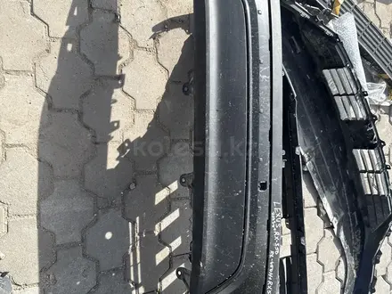 Губа заднего бампера Lexus RX 350, RX450h, RX500h за 120 000 тг. в Караганда