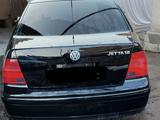 Volkswagen Jetta 2001 года за 2 600 000 тг. в Мерке – фото 4