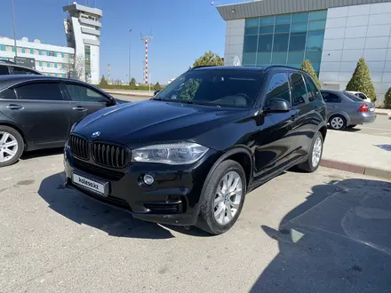 BMW X5 2013 года за 17 000 000 тг. в Актау – фото 2