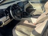 Toyota Camry 2022 года за 14 000 000 тг. в Уральск – фото 5