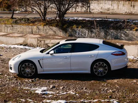 Porsche Panamera 2012 года за 27 000 000 тг. в Алматы – фото 12