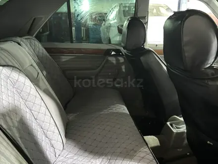 Mercedes-Benz E 230 1992 года за 1 850 000 тг. в Алматы – фото 14