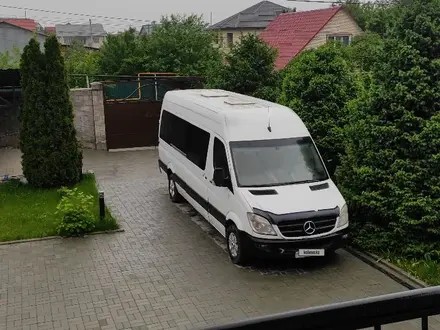 Mercedes-Benz Sprinter 2009 года за 11 500 000 тг. в Алматы – фото 7