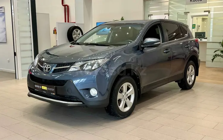 Toyota RAV4 2014 годаfor8 490 000 тг. в Актобе