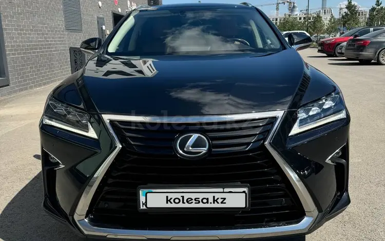 Lexus RX 300 2018 годаfor22 300 000 тг. в Астана