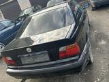 BMW 320 1994 годаүшін1 400 000 тг. в Усть-Каменогорск – фото 2