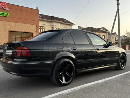 BMW 525 1999 года за 3 700 000 тг. в Актау