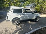 ВАЗ (Lada) Lada 2121 2001 года за 2 000 000 тг. в Актау – фото 3