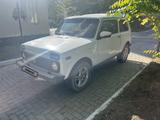 ВАЗ (Lada) Lada 2121 2001 года за 2 000 000 тг. в Актау