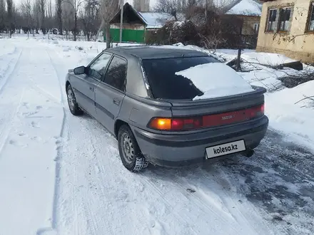 Mazda 323 1994 года за 1 500 000 тг. в Шымкент – фото 3