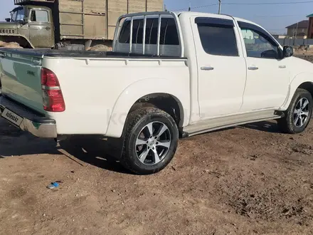 Toyota Hilux 2014 года за 8 500 000 тг. в Атырау – фото 4