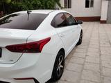 Hyundai Accent 2019 года за 7 000 000 тг. в Жанаозен – фото 4