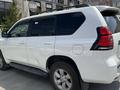 Toyota Land Cruiser Prado 2023 годаfor27 000 000 тг. в Атырау – фото 4