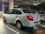 ВАЗ (Lada) Granta 2190 2017 года за 2 500 000 тг. в Семей – фото 2