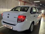ВАЗ (Lada) Granta 2190 2017 года за 2 500 000 тг. в Семей