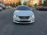 Toyota Camry 2014 года за 9 200 000 тг. в Шымкент