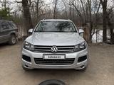 Volkswagen Touareg 2011 года за 12 500 000 тг. в Уральск