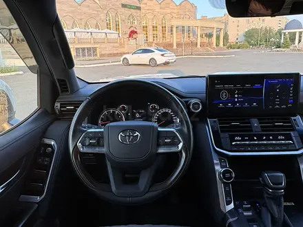 Toyota Land Cruiser 2023 года за 53 000 000 тг. в Уральск – фото 11